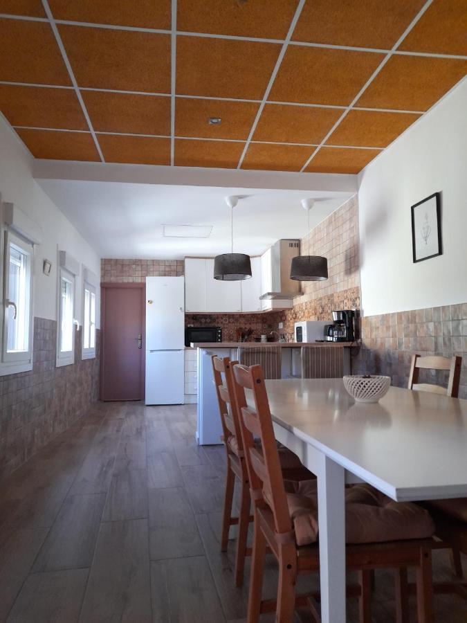 فيلا Vivienda Turistica Vino Tinto Almonacid de Toledo المظهر الخارجي الصورة